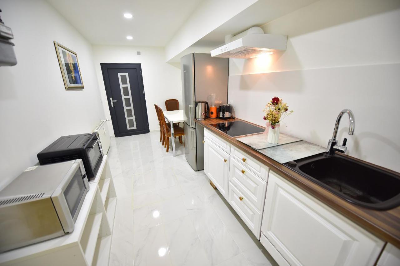 Apartment Schöne, Geräumige Souterrain Mit Japangarten, Kostenlos Parkplatz Koblenz (Rhineland-Palatinate)